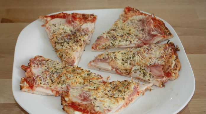 Pizza sin hidratos fácil
