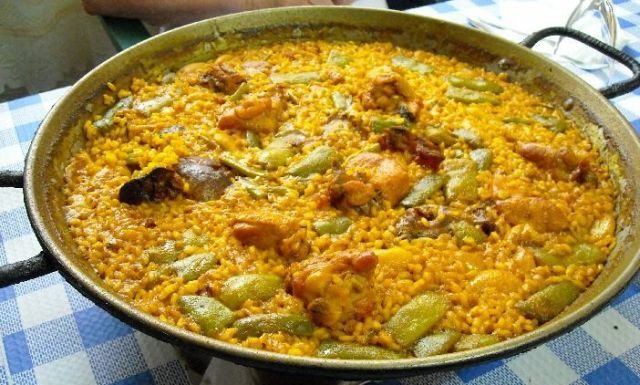 Receta de paella valenciana de pollo